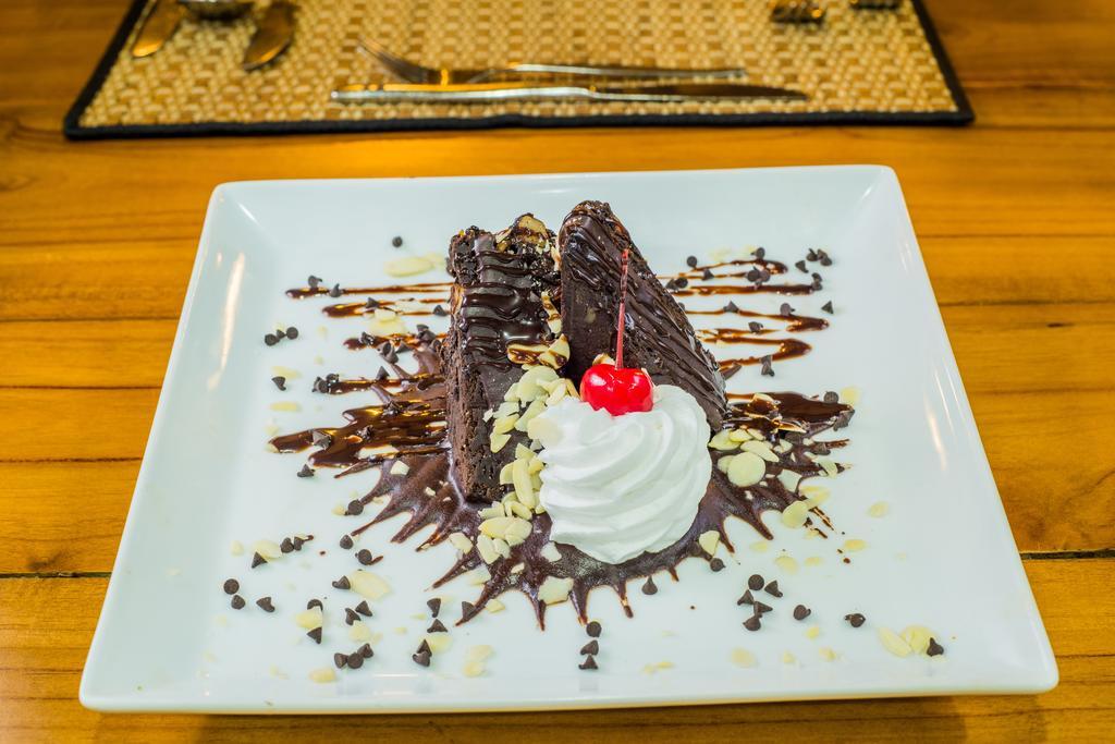 Anantamaa Hotel Trincomalee Ngoại thất bức ảnh