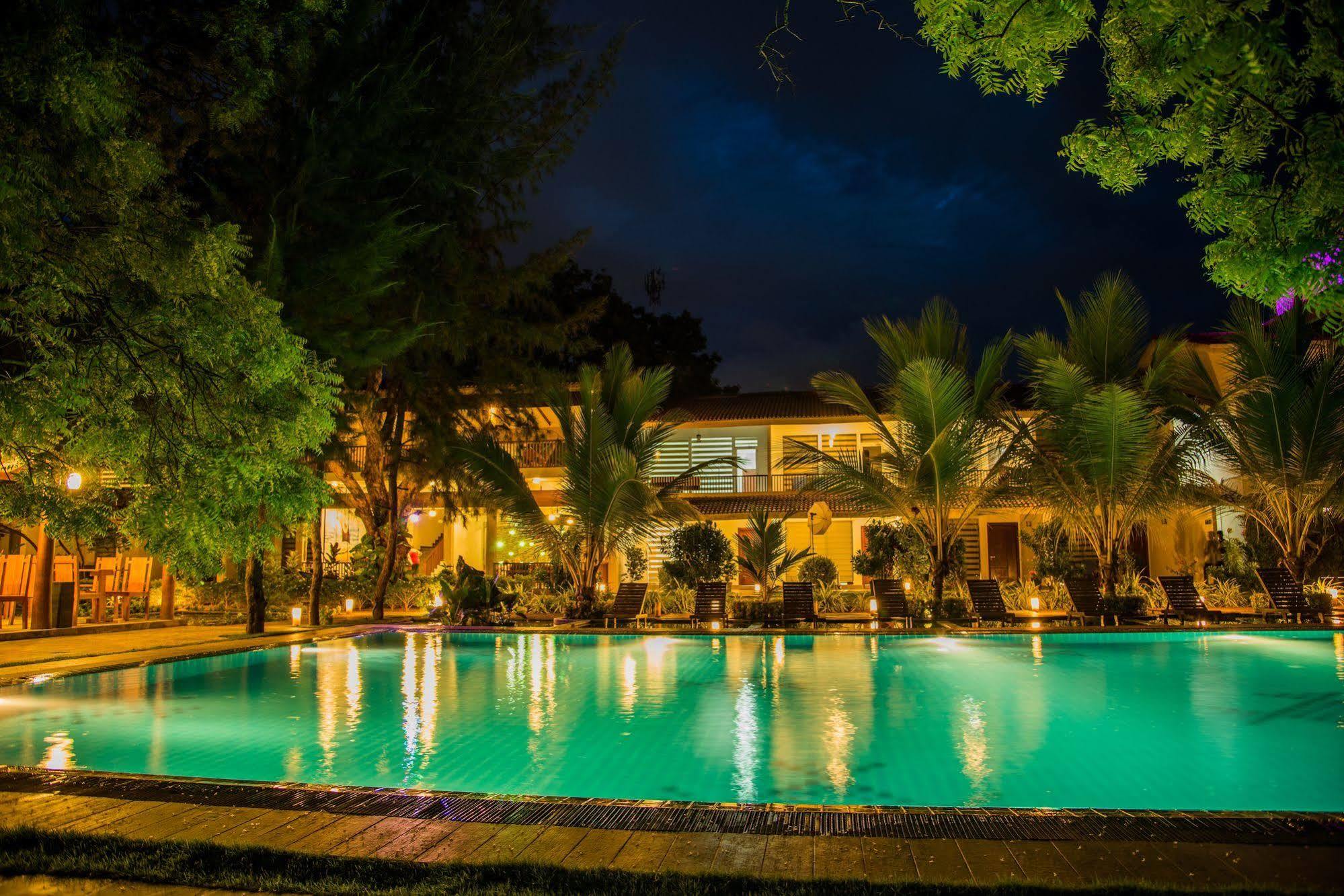 Anantamaa Hotel Trincomalee Ngoại thất bức ảnh