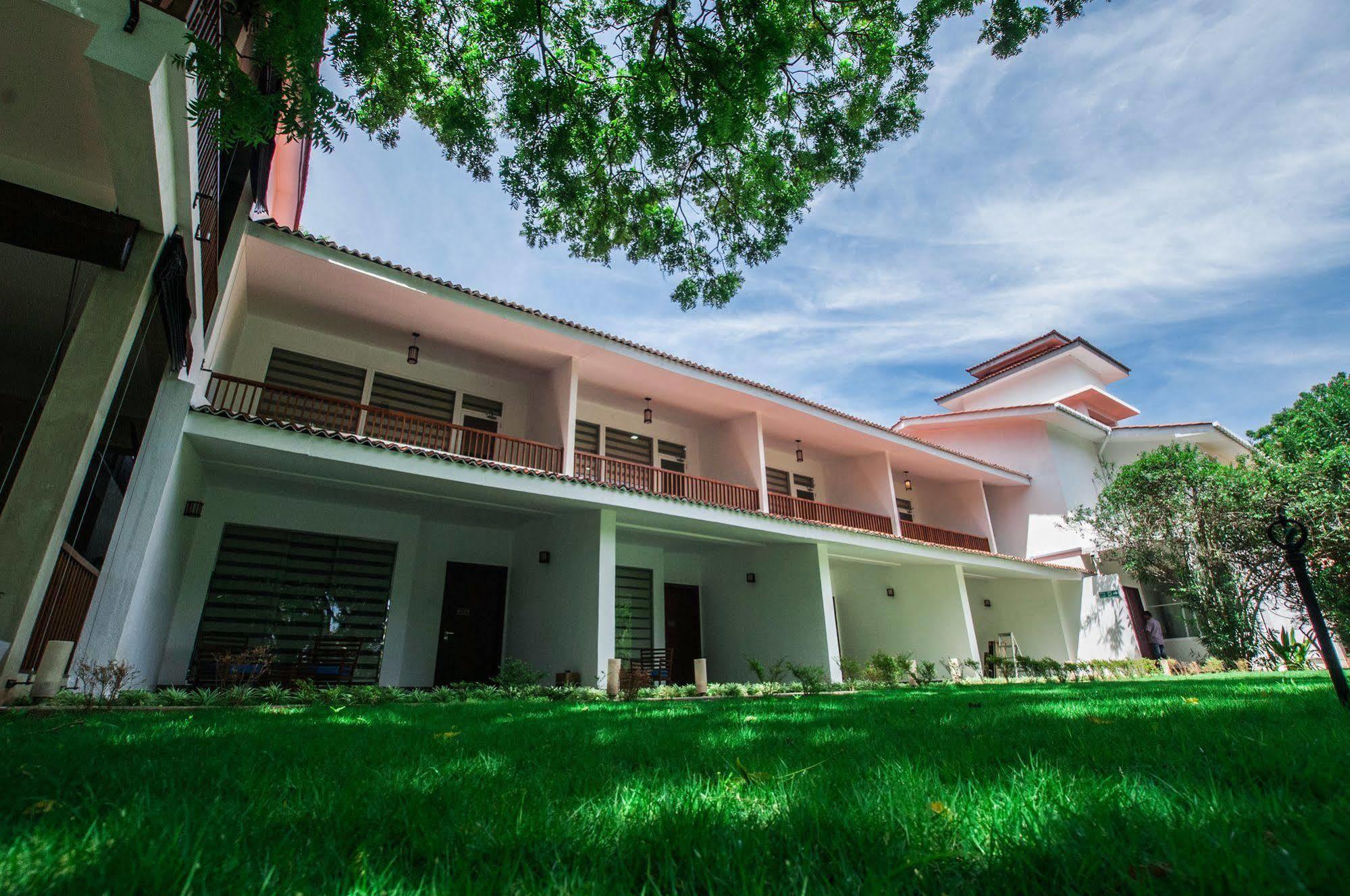 Anantamaa Hotel Trincomalee Ngoại thất bức ảnh